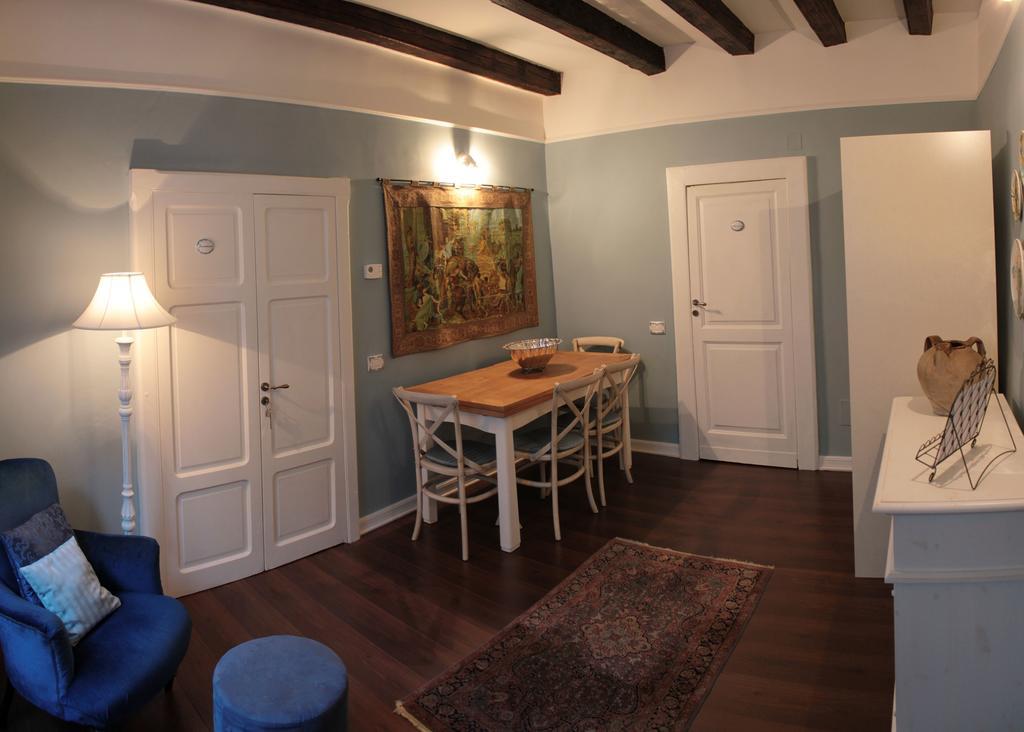 B&B Via Dell'Astrologo 코센차 외부 사진